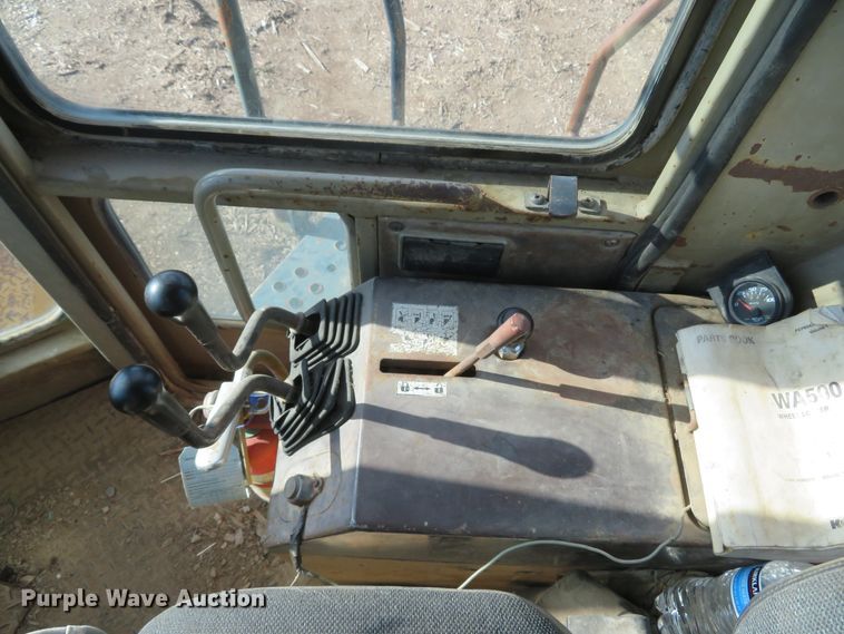 image for item FP9435 1987 Komatsu WA500-1L  wheel loader