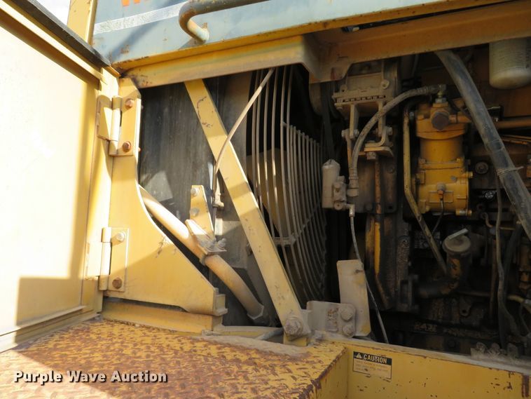 image for item FP9435 1987 Komatsu WA500-1L  wheel loader