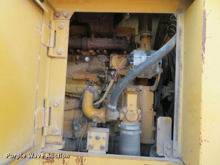 image for item FP9435 1987 Komatsu WA500-1L  wheel loader