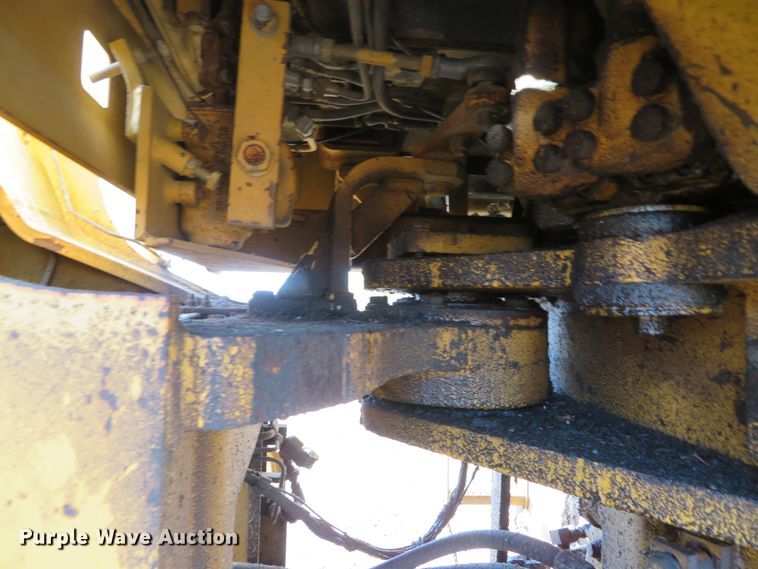 image for item FP9435 1987 Komatsu WA500-1L  wheel loader