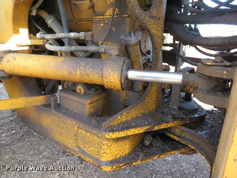 image for item FP9435 1987 Komatsu WA500-1L  wheel loader