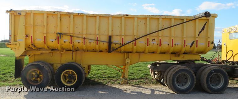 image for item FP9437 1973 Fruehauf ND-DB5-24  end dump trailer
