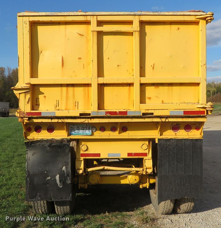 image for item FP9437 1973 Fruehauf ND-DB5-24  end dump trailer