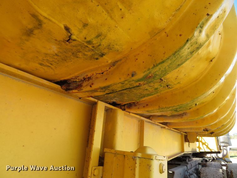 image for item FP9437 1973 Fruehauf ND-DB5-24  end dump trailer