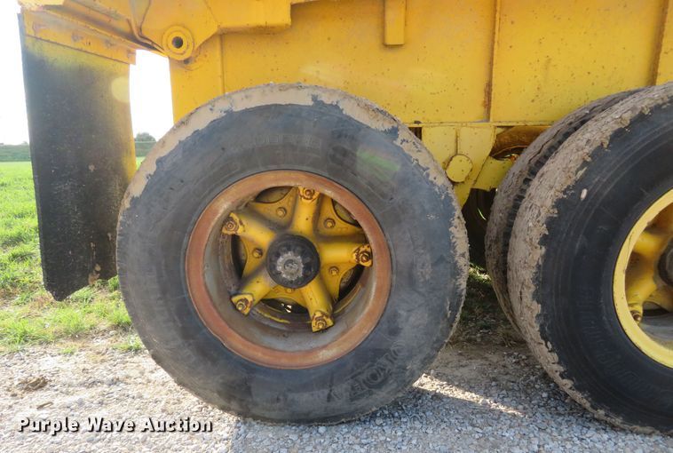 image for item FP9437 1973 Fruehauf ND-DB5-24  end dump trailer