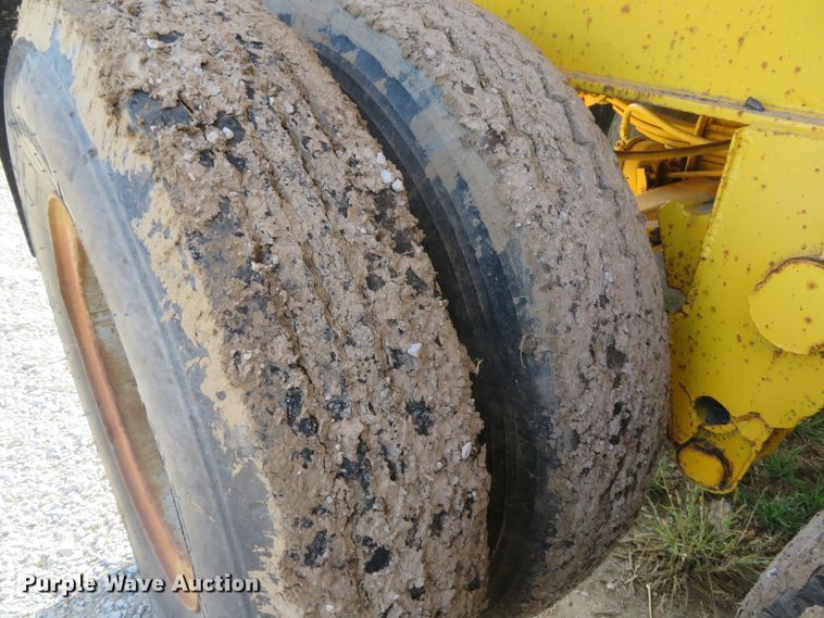 image for item FP9437 1973 Fruehauf ND-DB5-24  end dump trailer