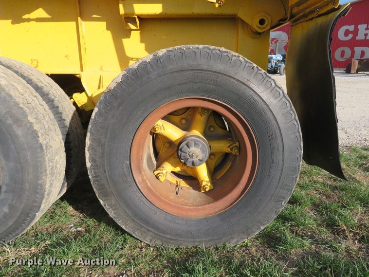 image for item FP9437 1973 Fruehauf ND-DB5-24  end dump trailer