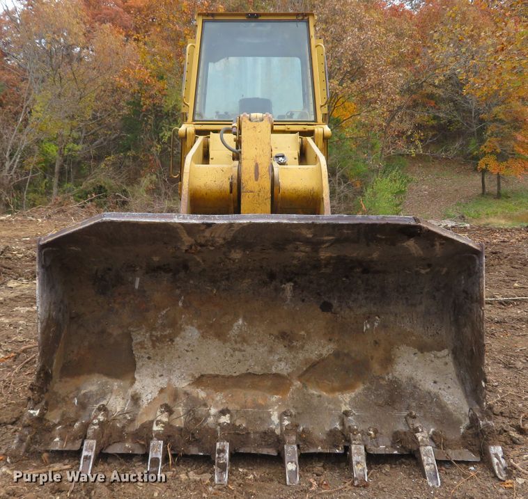 image for item FP9441 1994 Caterpillar 953B  track loader