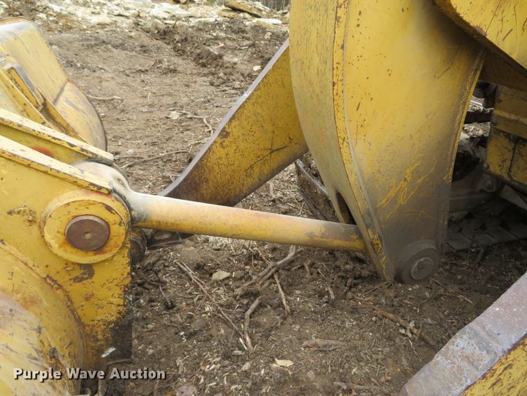 image for item FP9441 1994 Caterpillar 953B  track loader