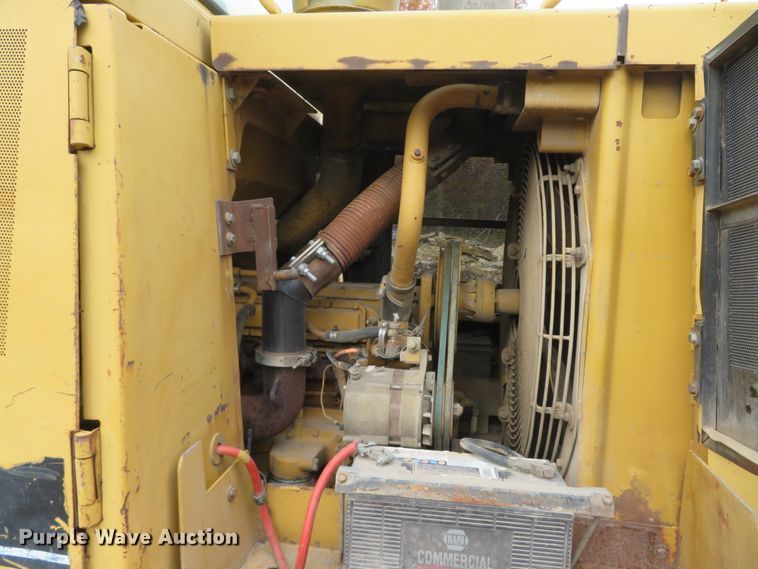 image for item FP9441 1994 Caterpillar 953B  track loader