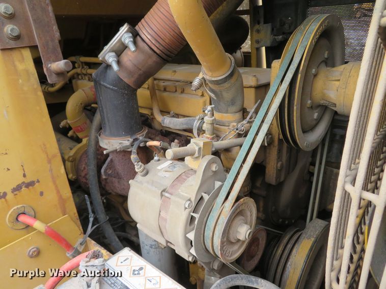 image for item FP9441 1994 Caterpillar 953B  track loader