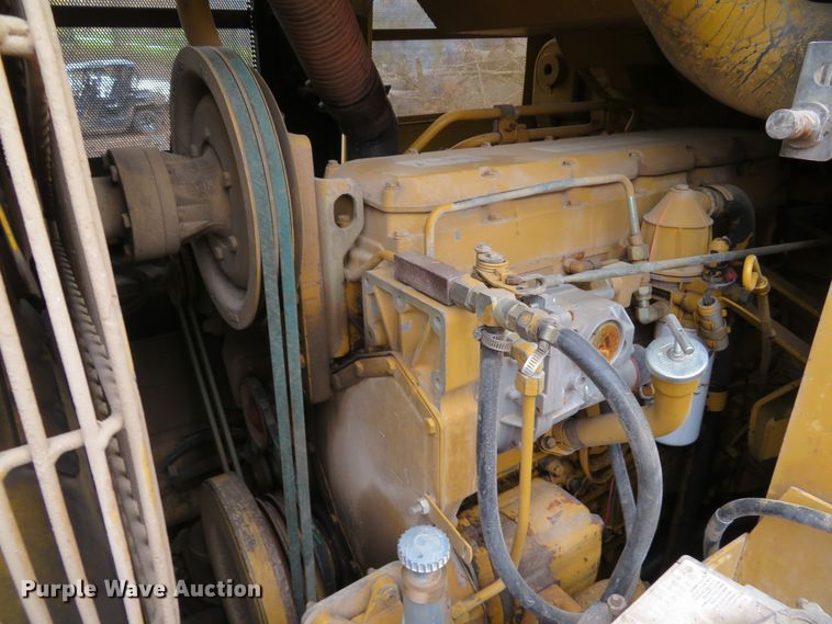 image for item FP9441 1994 Caterpillar 953B  track loader