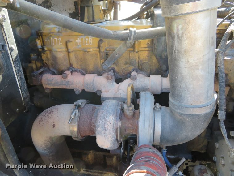 image for item FP9445 1999 Peterbilt 330  dump truck