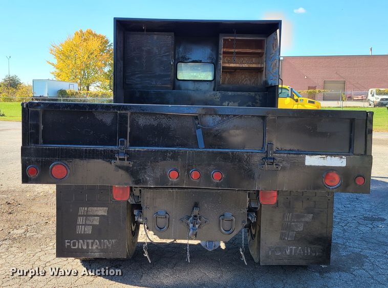 image for item GO9482 2008 GMC C7500  Crew Cab dump truck