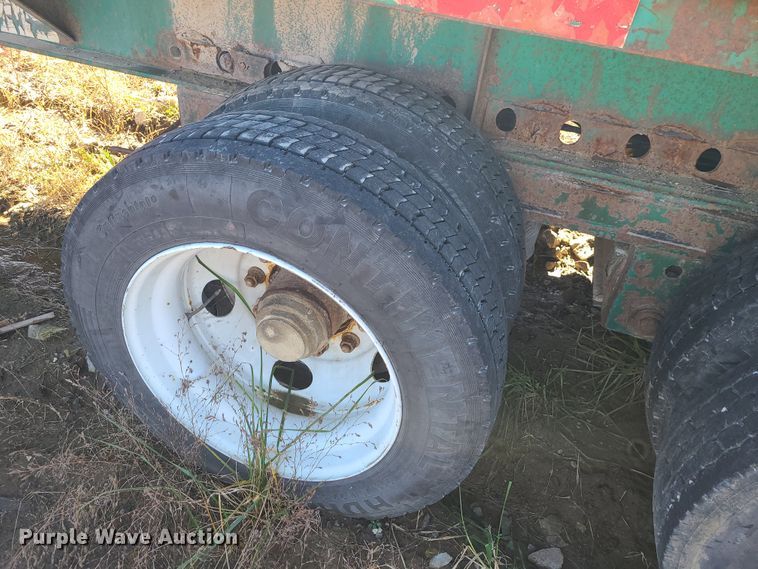 image for item GO9498 1998 Fontaine  flatbed trailer