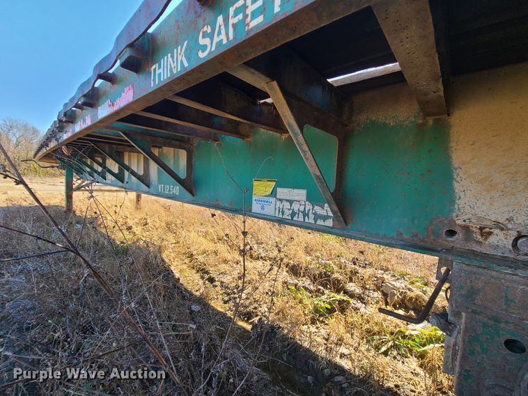 image for item GO9498 1998 Fontaine  flatbed trailer