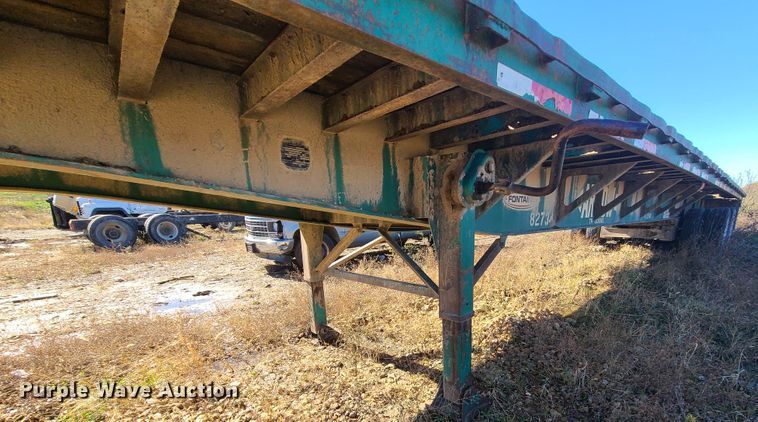 image for item GO9498 1998 Fontaine  flatbed trailer