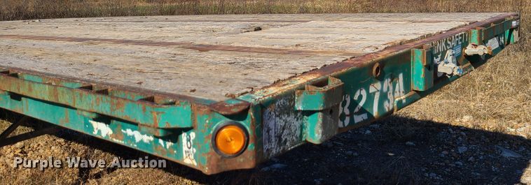 image for item GO9498 1998 Fontaine  flatbed trailer