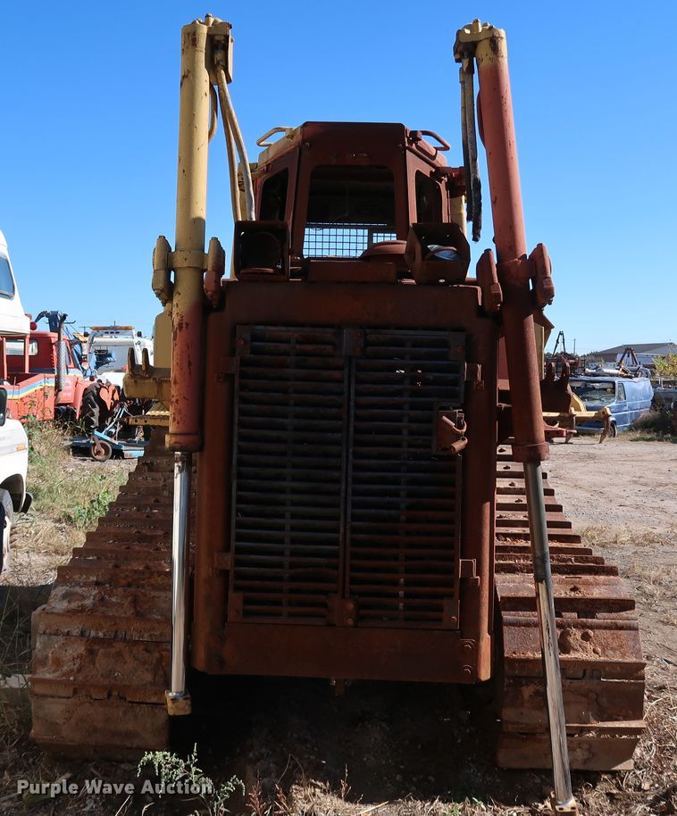 image for item HK9745 1988 Caterpillar D6H  dozer