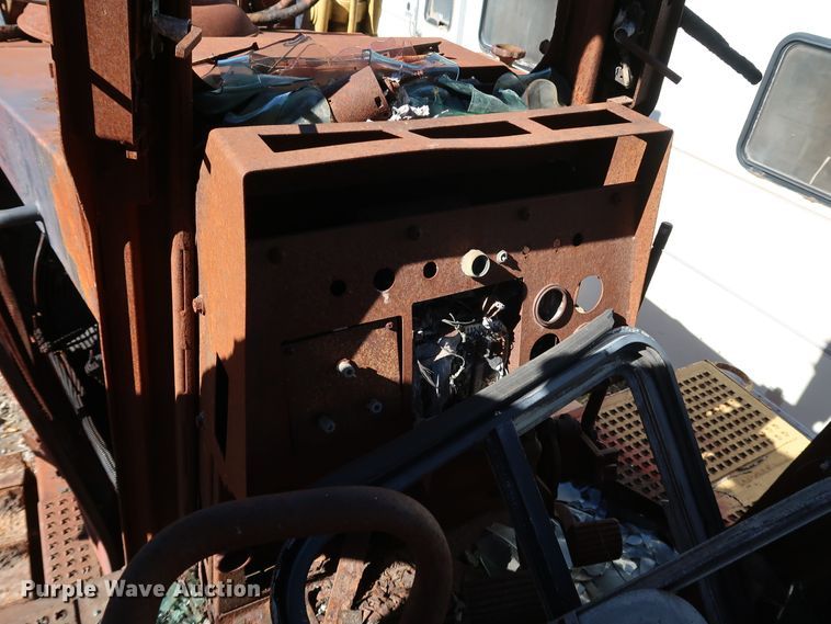 image for item HK9745 1988 Caterpillar D6H  dozer