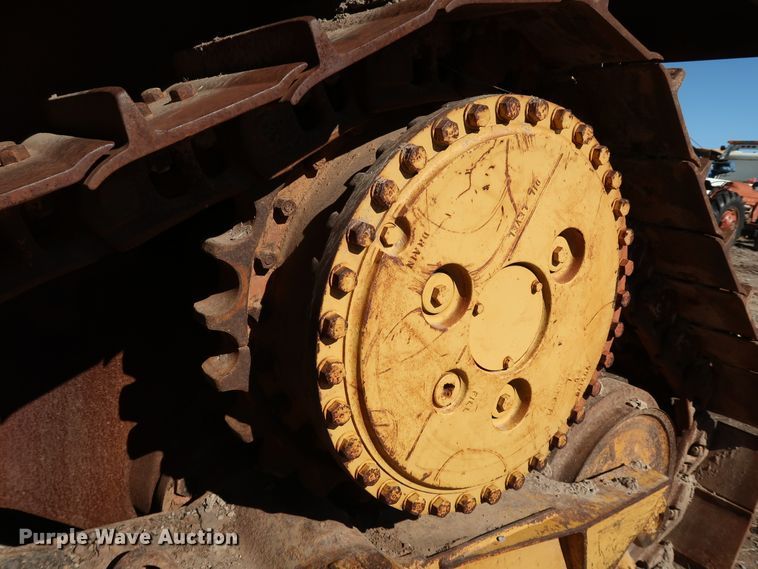 image for item HK9745 1988 Caterpillar D6H  dozer