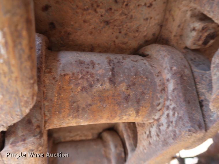 image for item HK9745 1988 Caterpillar D6H  dozer