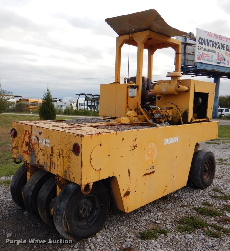 image for item HT9486 1988 Ingram 9-2800-PA  pneumatic roller