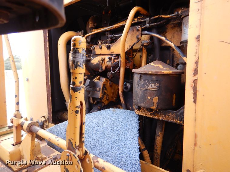 image for item HT9486 1988 Ingram 9-2800-PA  pneumatic roller