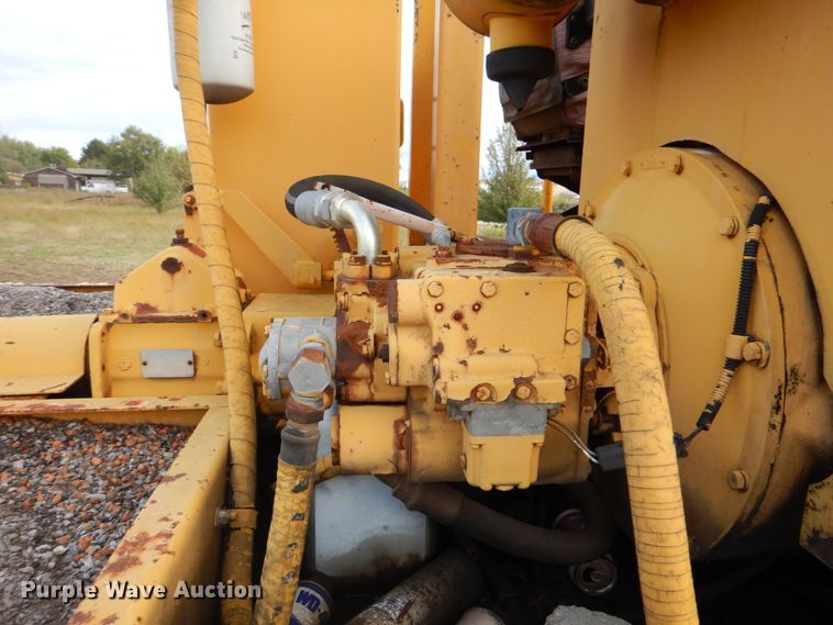 image for item HT9486 1988 Ingram 9-2800-PA  pneumatic roller