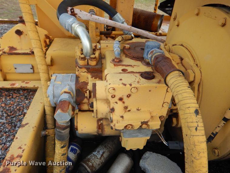 image for item HT9486 1988 Ingram 9-2800-PA  pneumatic roller