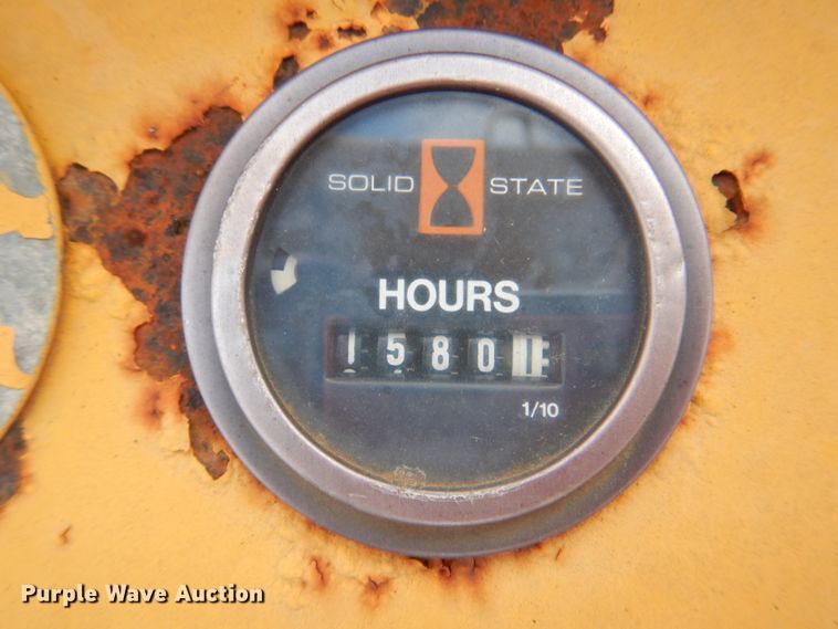 image for item HT9486 1988 Ingram 9-2800-PA  pneumatic roller