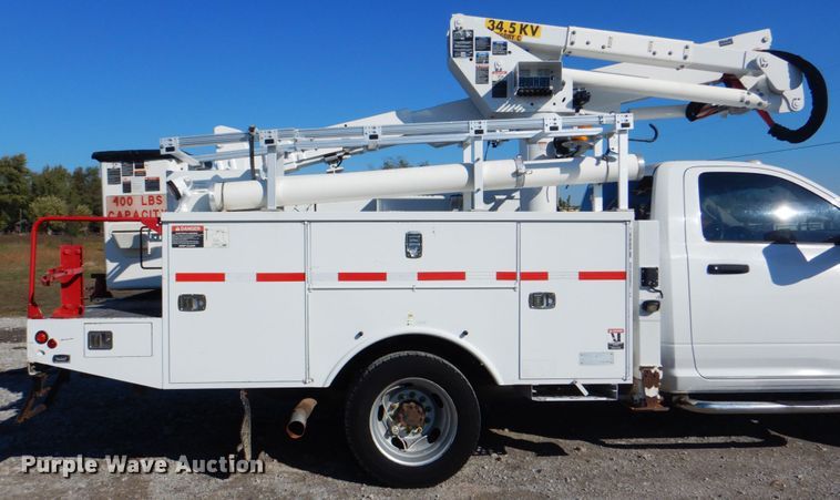 image for item HT9497 2012 Dodge Ram 5500HD  bucket truck