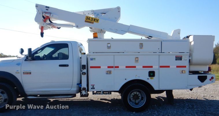image for item HT9497 2012 Dodge Ram 5500HD  bucket truck