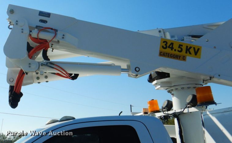 image for item HT9497 2012 Dodge Ram 5500HD  bucket truck