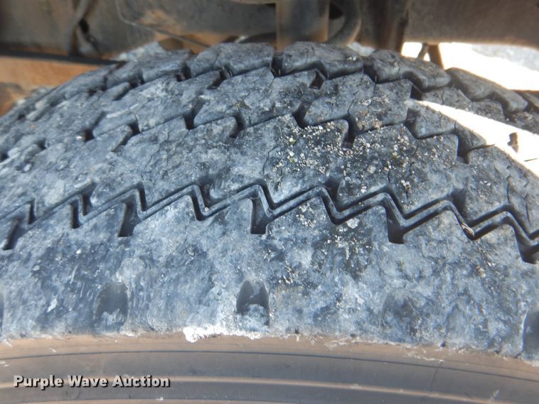 image for item HT9497 2012 Dodge Ram 5500HD  bucket truck