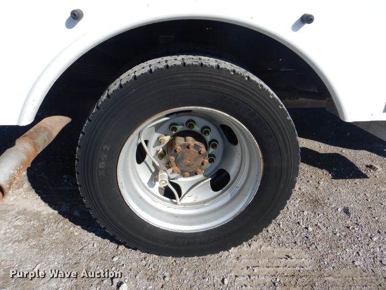 image for item HT9497 2012 Dodge Ram 5500HD  bucket truck