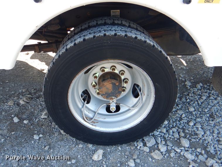 image for item HT9497 2012 Dodge Ram 5500HD  bucket truck