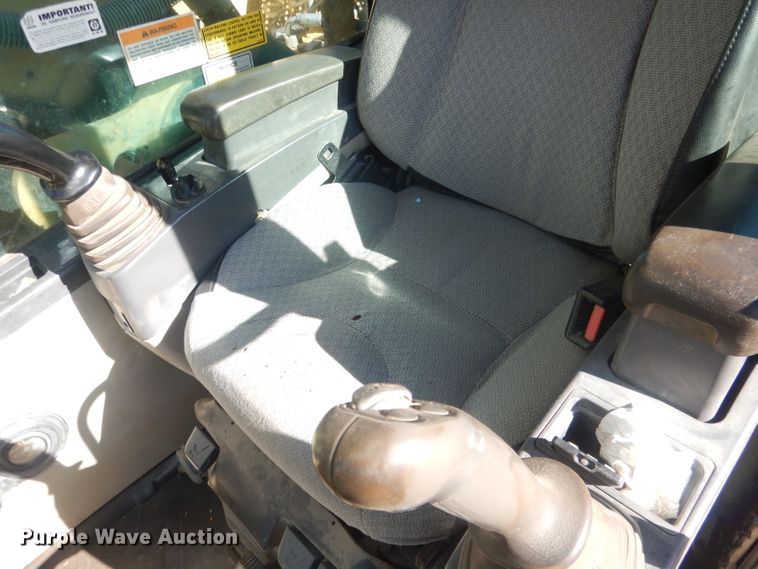 image for item HU9315 2004 Caterpillar 325CL  excavator