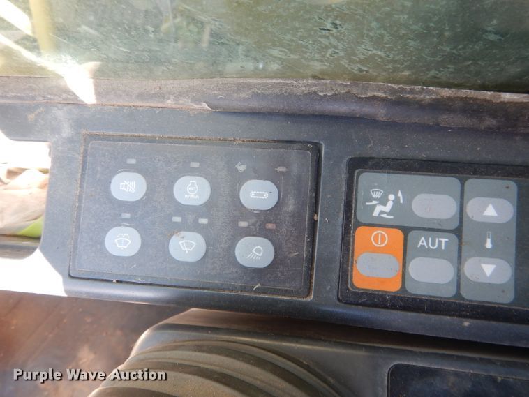 image for item HU9315 2004 Caterpillar 325CL  excavator