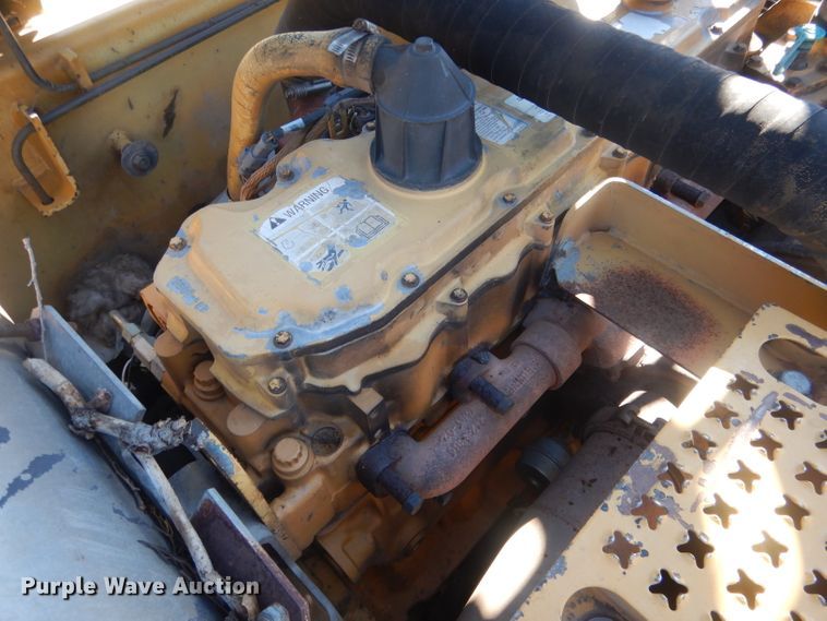 image for item HU9315 2004 Caterpillar 325CL  excavator