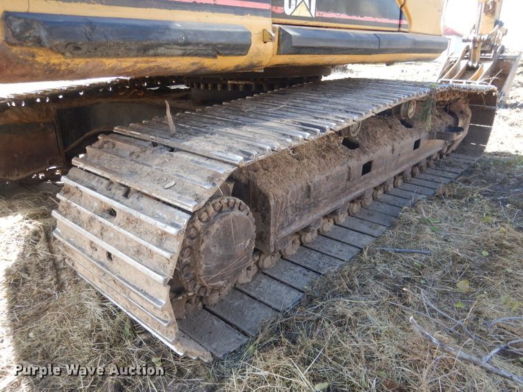 image for item HU9315 2004 Caterpillar 325CL  excavator