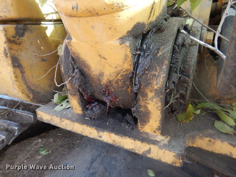 image for item HU9315 2004 Caterpillar 325CL  excavator