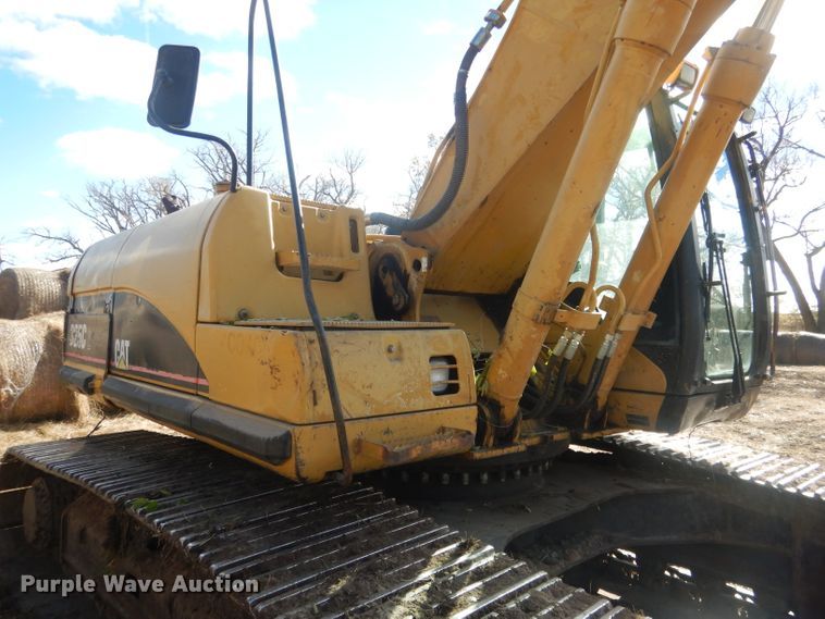 image for item HU9315 2004 Caterpillar 325CL  excavator