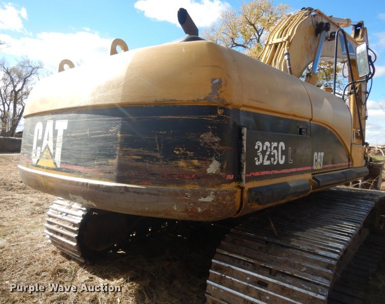 image for item HU9315 2004 Caterpillar 325CL  excavator