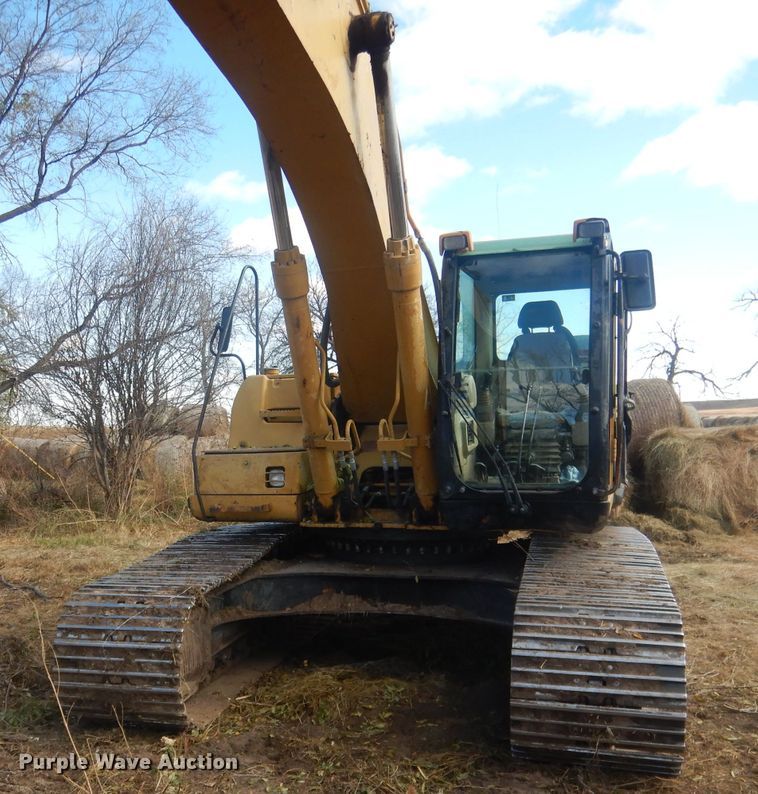 image for item HU9315 2004 Caterpillar 325CL  excavator