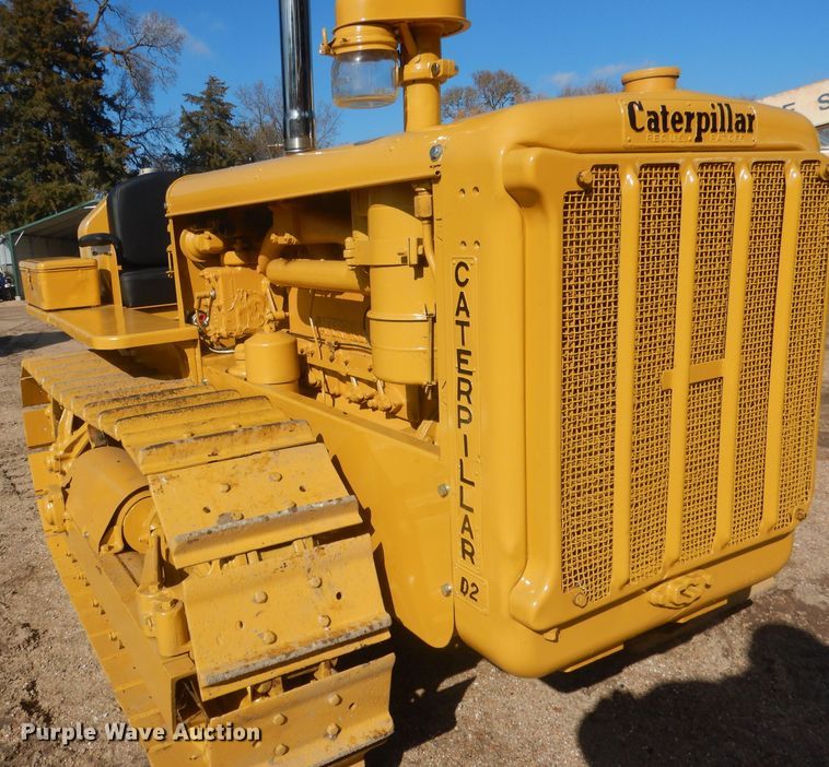 image for item HU9325 1938 Caterpillar D2  crawler tractor