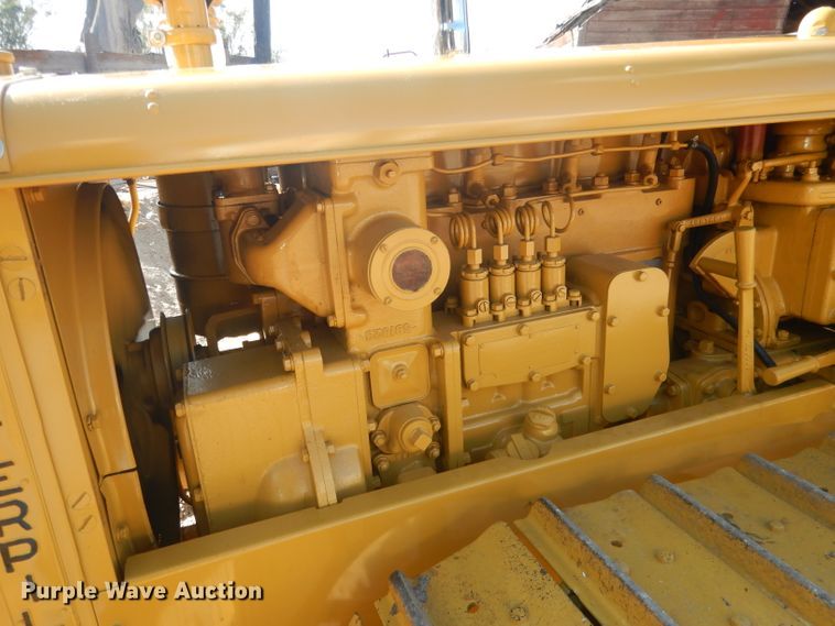 image for item HU9325 1938 Caterpillar D2  crawler tractor