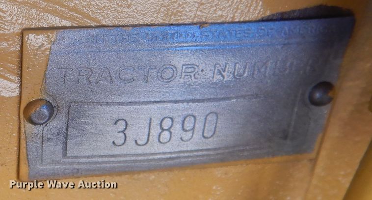 image for item HU9325 1938 Caterpillar D2  crawler tractor