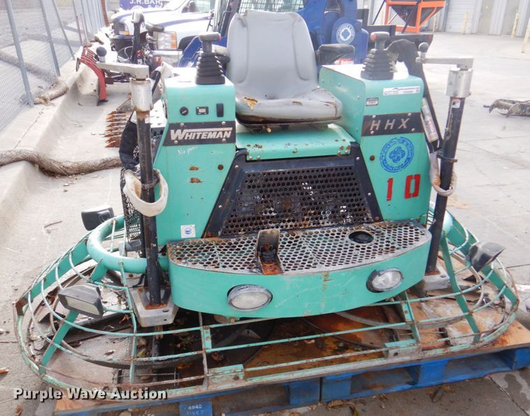 image for item HX9489 2012 Whiteman HHXD5  power trowel