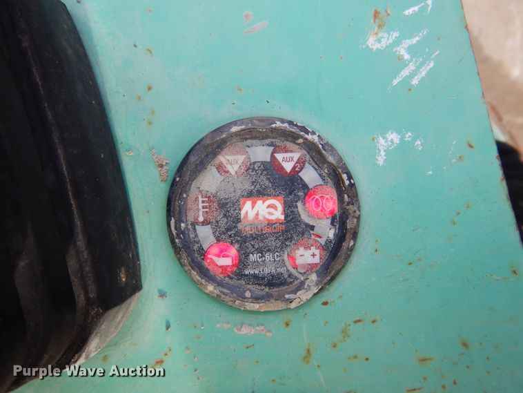 image for item HX9489 2012 Whiteman HHXD5  power trowel